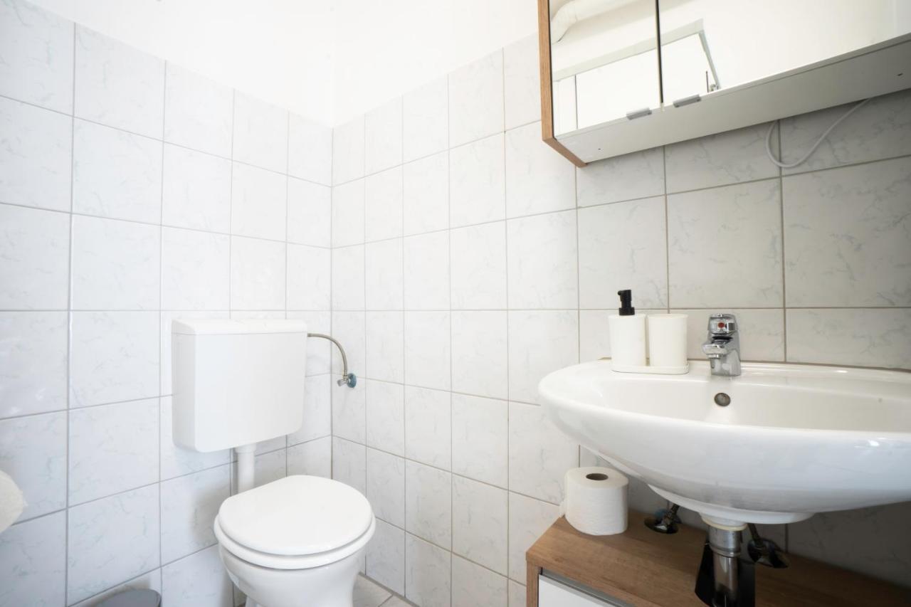 וינה Modern 1-Bedroom Apartment Next To Praterstern מראה חיצוני תמונה